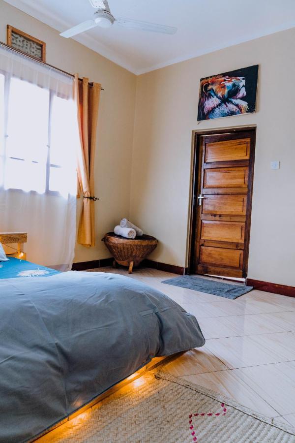 Mkoani Homestay Moshi Bagian luar foto