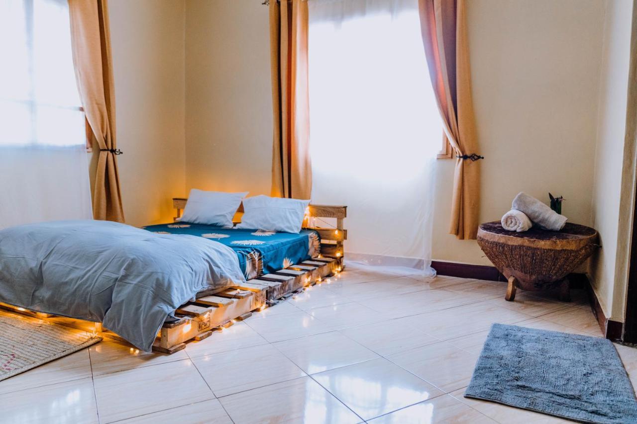 Mkoani Homestay Moshi Bagian luar foto