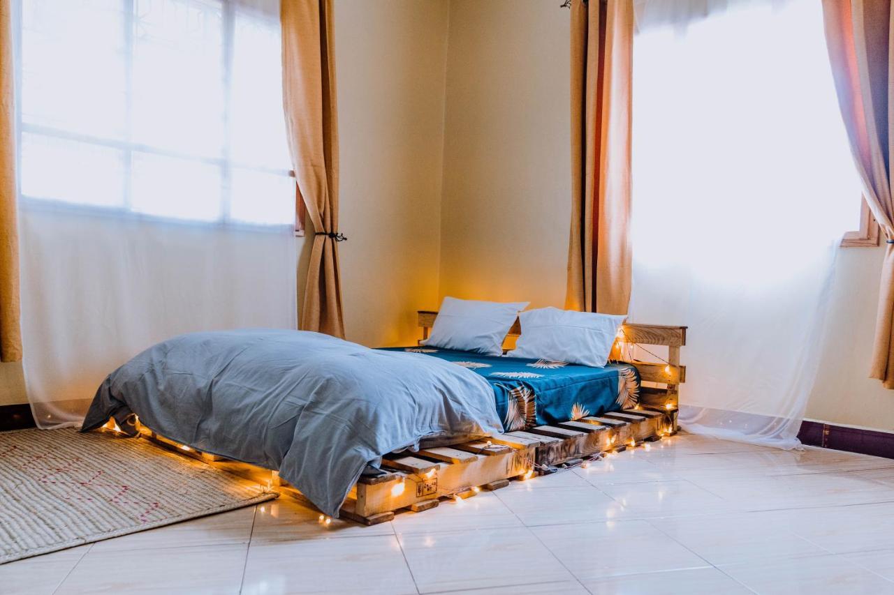 Mkoani Homestay Moshi Bagian luar foto