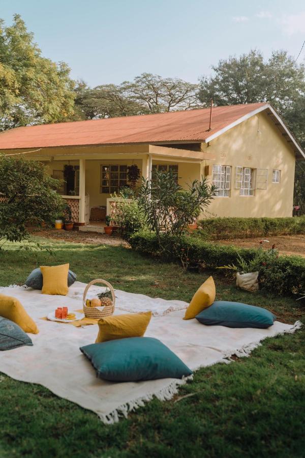 Mkoani Homestay Moshi Bagian luar foto