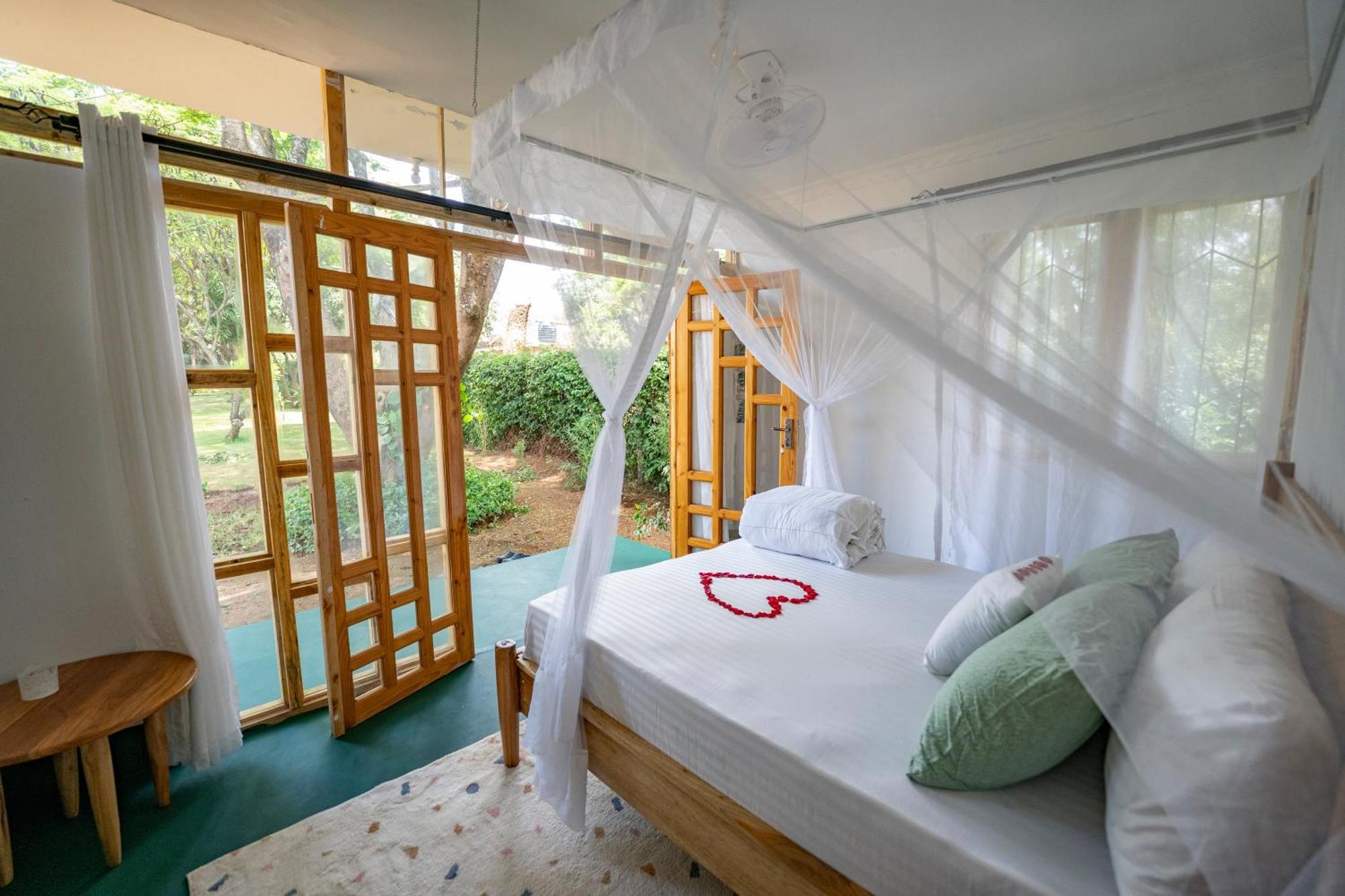 Mkoani Homestay Moshi Bagian luar foto